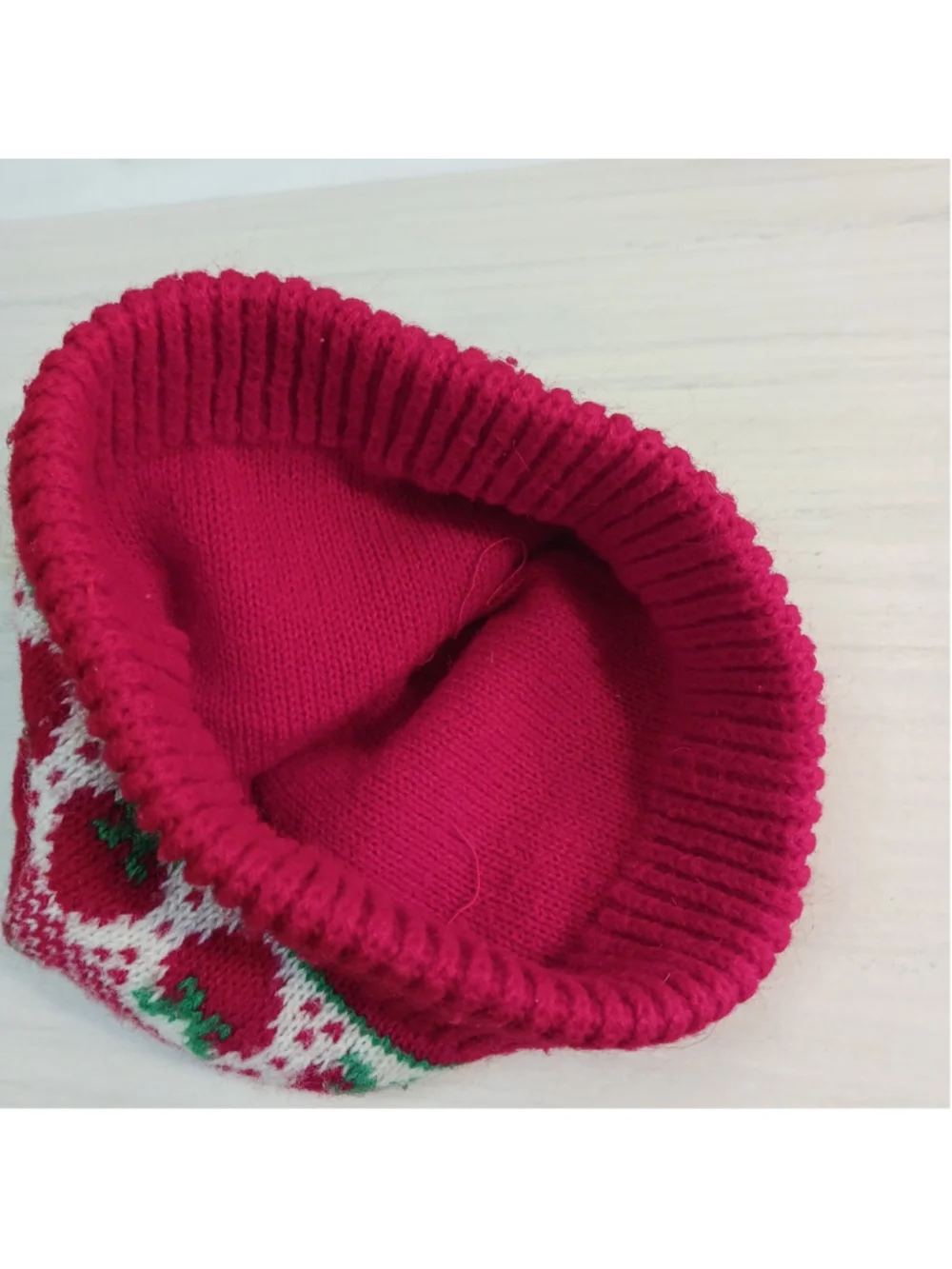 VTG Kids Small Knit Strawberry Hat Pom Beanie Winter